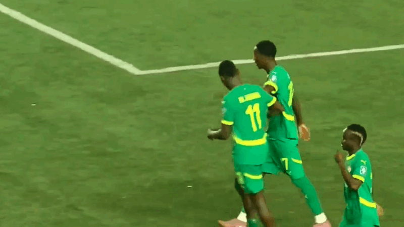 But de Pape Matar Sarr : le Sénégal renverse la RD Congo et mène 3-2 (vidéo)