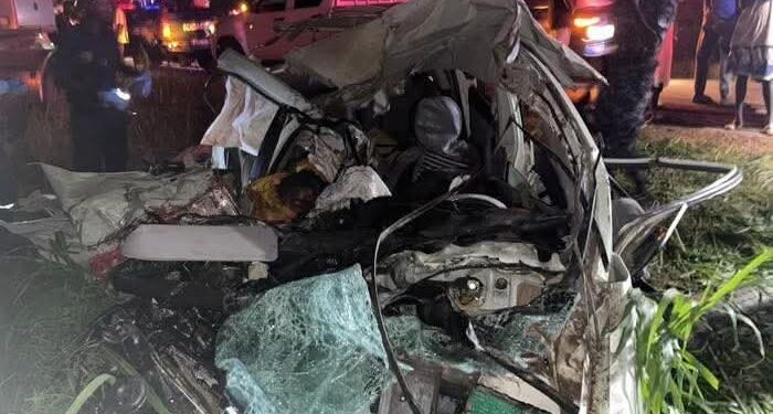 Tragédie à Sandiara: 5 morts dans une collision avec camion-citerne