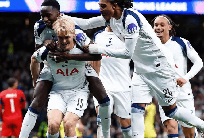 « Ce n’est que le début » : Pape Matar Sarr savoure le retour gagnant des Spurs en C1 (Photos)