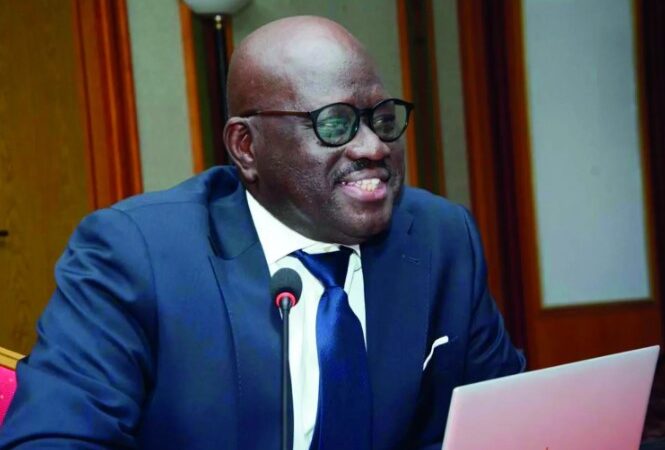 Droits TV du football : Le Pr Abdoulaye Sakho plaide pour une refonte juridique et économique au Sénégal