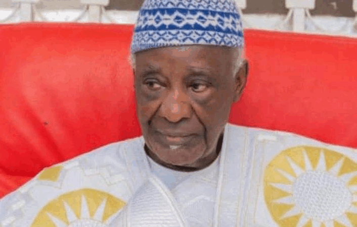 Thierno Alassane Sall salue la mémoire de Cheikh Ahmadou Makhtar Mbacké