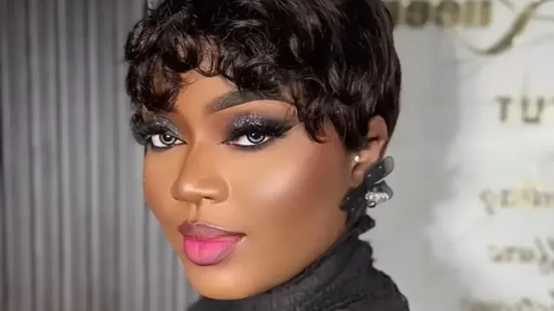 Sénégal – « Méconnaissable et fatale » : Awa Cheikh de la série « Baabel » change de style et captive ses fans (Vidéo)