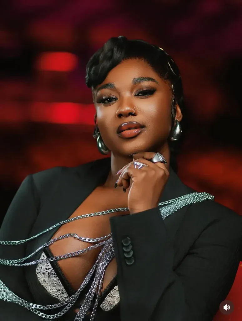 Promotion de son album «Éclosion» : Mia Guissé partage de nouveaux clichés avec ses fans (Photos)