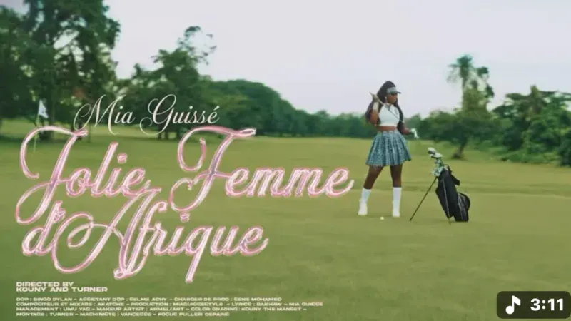 Sénégal – Musique : Mia Guissé rend hommage à la « Jolie Femme d’Afrique » dans son nouveau clip (Vidéo)