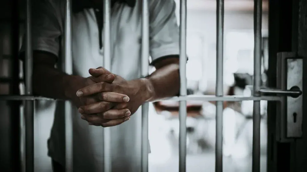 Sénégal : Le fils de l’ex-procureur Abdou Karim Diop interpellé pour un abus de confiance de plusieurs millions