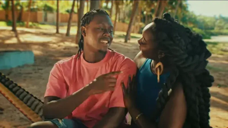 Musique : Amflow dévoile « Validé », sa nouvelle mélodie romantique (Vidéo)