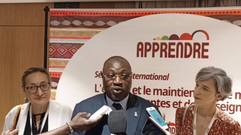 Sénégal – Fidélisation des enseignants : « Aucune transition ne sera possible sans eux », prévient l’AFD à Dakar