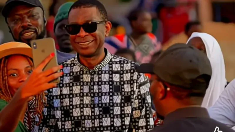 Sénégal – « Je vous prépare votre cadeau… », Youssou Ndour annonce une surprise musicale avec ses fils (Vidéo)