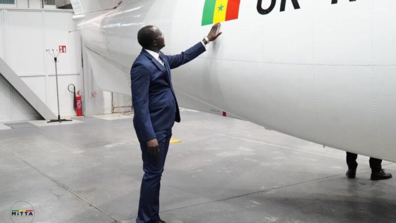 Le Sénégal reçoit son quatrième avion L410NG en République Tchèque pour moderniser sa flotte aérienne (Photos)