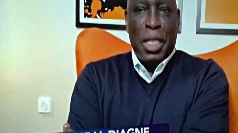 Irruption des gendarmes à la 7TV : l’interview de Madiambal Diagne stoppée net