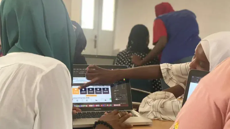 Réseaux sociaux : deux tiers des mineurs sénégalais mentent sur leur âge, selon la DGPJS