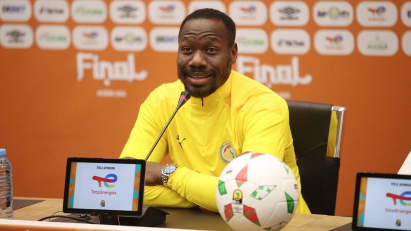 (Vidéo) Match Sénégal – Mauritanie – Pape Thiaw fait un geste fort pour les supporters des Lions: Il offre ses primes pour …