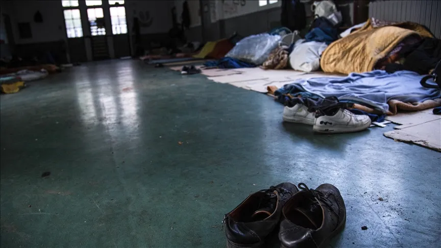 France : Évacuation de plusieurs campements à Paris, près de 300 migrants déplacés