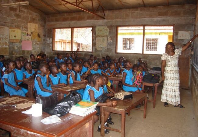 Opinion – Samba Niébé BA sur l&rsquo;éducation au Sénégal : « Chaque programme scolaire est un projet de civilisation »