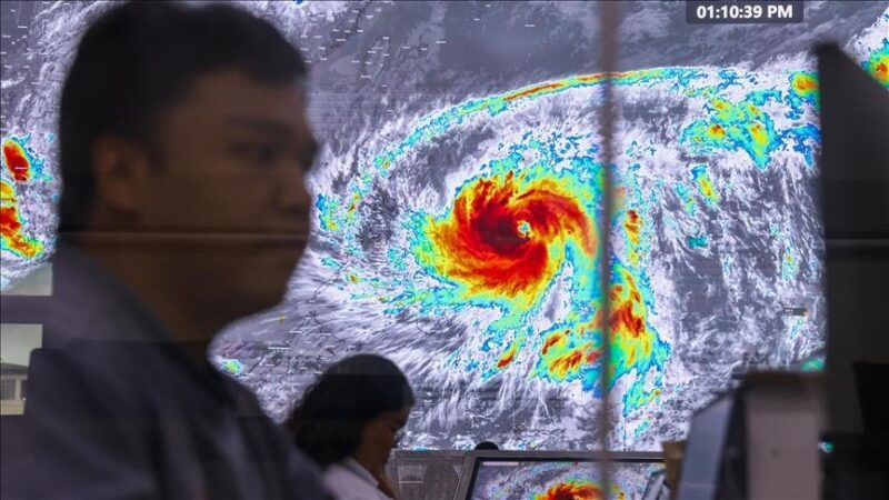 Philippines : Le typhon Fung-Wong fait au moins 18 morts et force l’évacuation de 2 millions de personnes