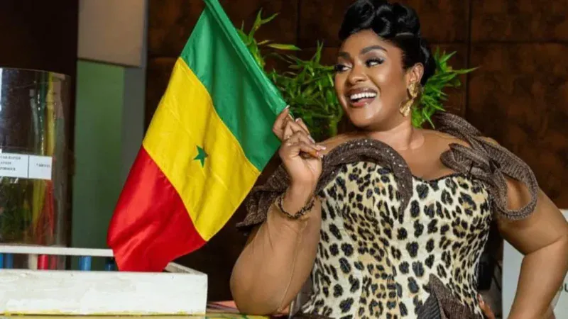 Burkina Faso – Sotigui Awards : L’actrice sénégalaise Khadija Déme remporte le prix de la Meilleure interprétation féminine