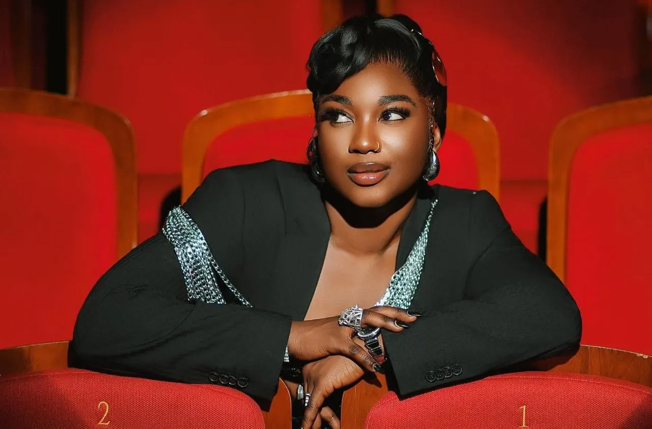 Mia Guissé explose les compteurs : son album Éclosion déjà parmi les plus gros succès de l’année