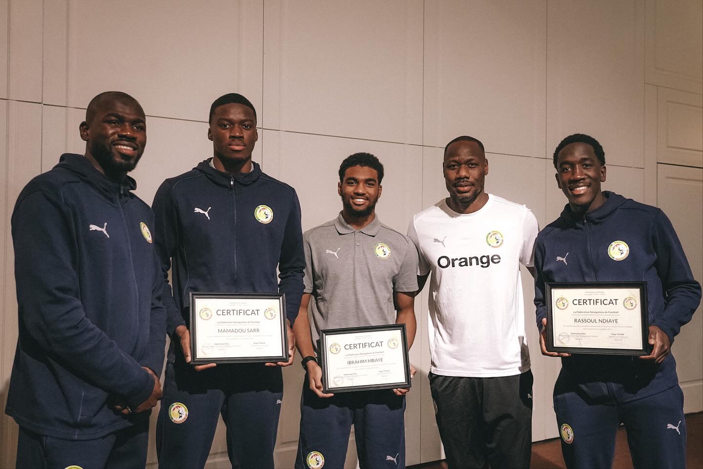 Sénégal : Mamadou Sarr, Ibrahima Mbaye et Rassoul Ndiaye reçoivent leur certificat de première sélection (Photos)