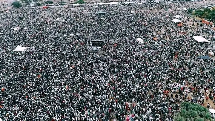 La Matinale Senego : Réaménagements, Égouts Diplomatiques et Enjeux Sociaux avec Sonko