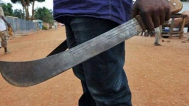 Ndiaganiao : Waly Ngom assène plusieurs coups de coupe-coupe à Doudou  lors d’une soirée « Nguel »