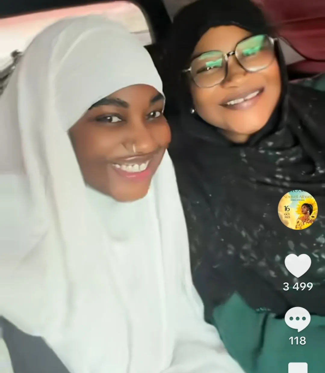 Arabie Saoudite : Après sa tournée européenne, le voyage spirituel de Mia Guissé et sa mère à la Mecque (Vidéo)