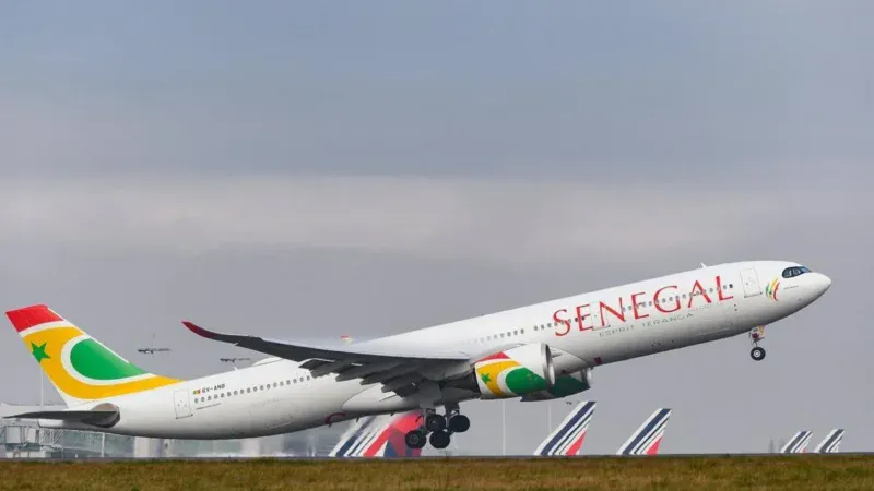 Sénégal : un vol d’Air Sénégal avec 142 passagers à bord contraint de faire demi-tour