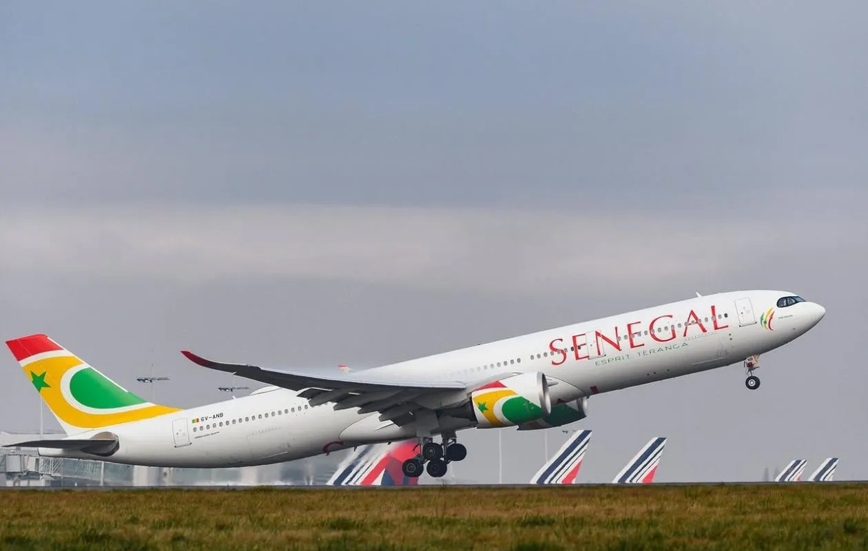 Sénégal : un vol d’Air Sénégal avec 142 passagers à bord contraint de faire demi-tour