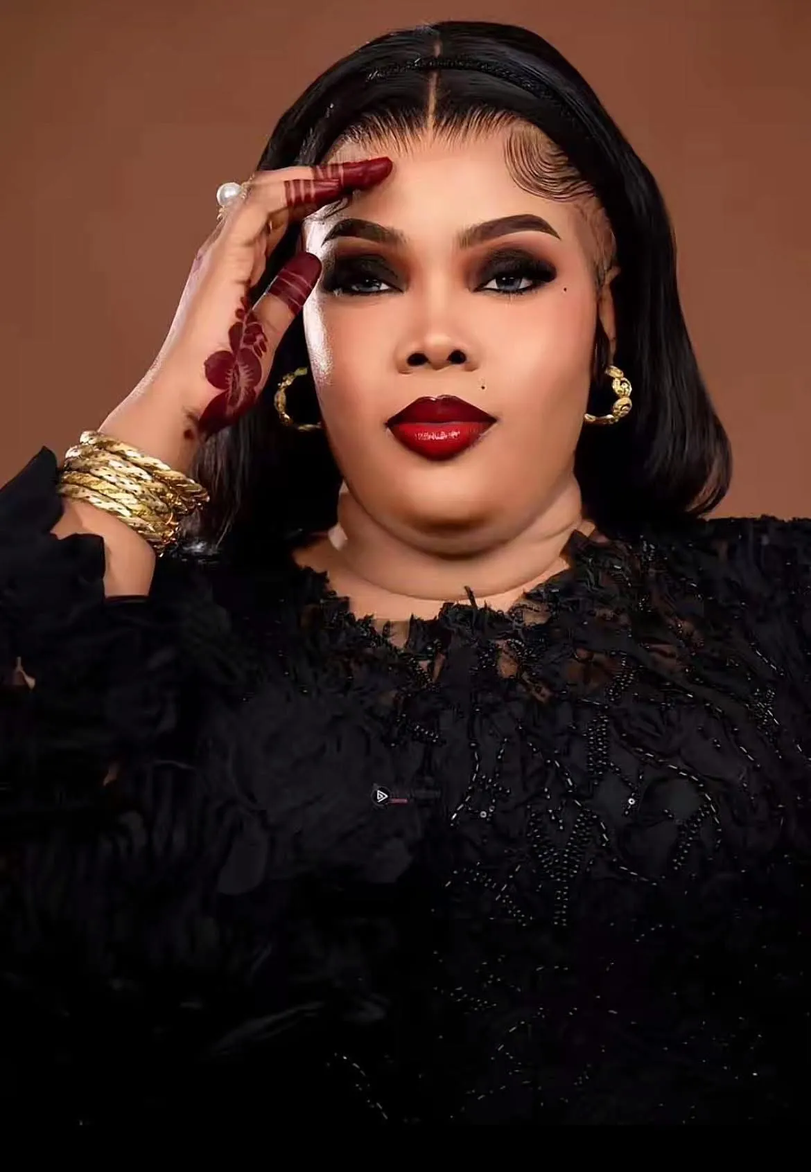 Sénégal : L&rsquo;influenceuse Diodio Glow Skin célèbre son 30e anniversaire en images (Photos)