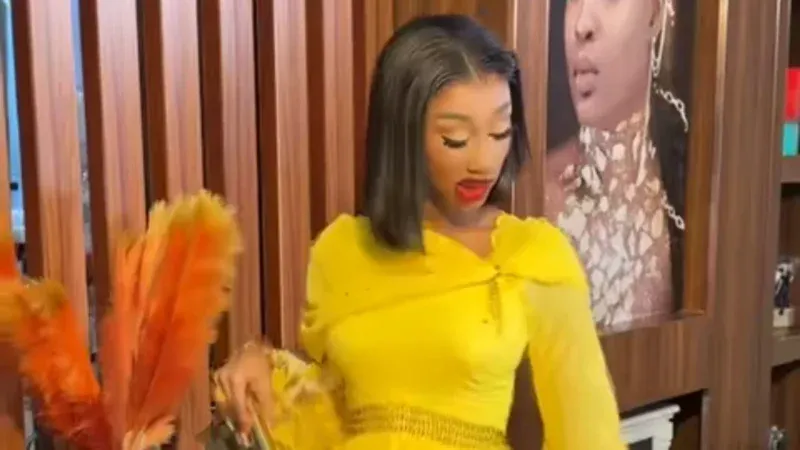 Au mariage de Sokhna Bator, Bbei Binta séduit par son « élégance naturelle et un charme irrésistible »