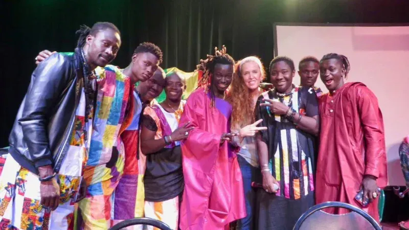 Ashley Maher et le Mbalax : L&rsquo;artiste signe « une lettre d’amour au Sénégal » avec son album