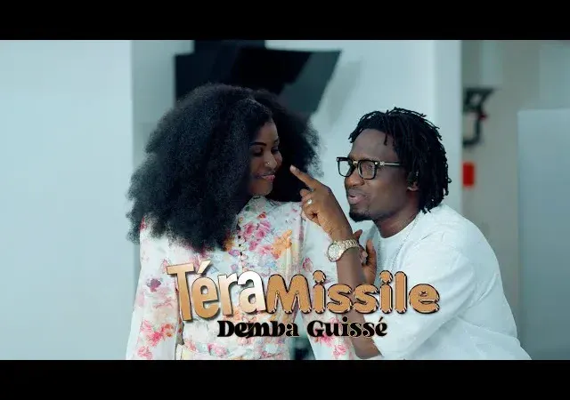 « Teramissile » : Demba Guissé innove avec un medley de 8 minutes dédié aux célibataires (Vidéo)