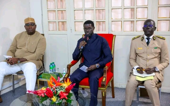 Tournée économique : Diomaye Faye reçoit les élus locaux de Ziguinchor et Sédhiou …