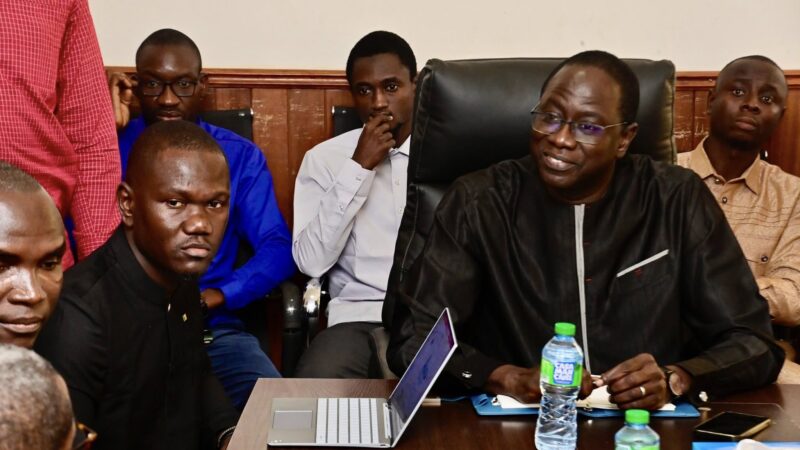 Budget 2026 du MESRI : un effort « inédit » pour les étudiants…