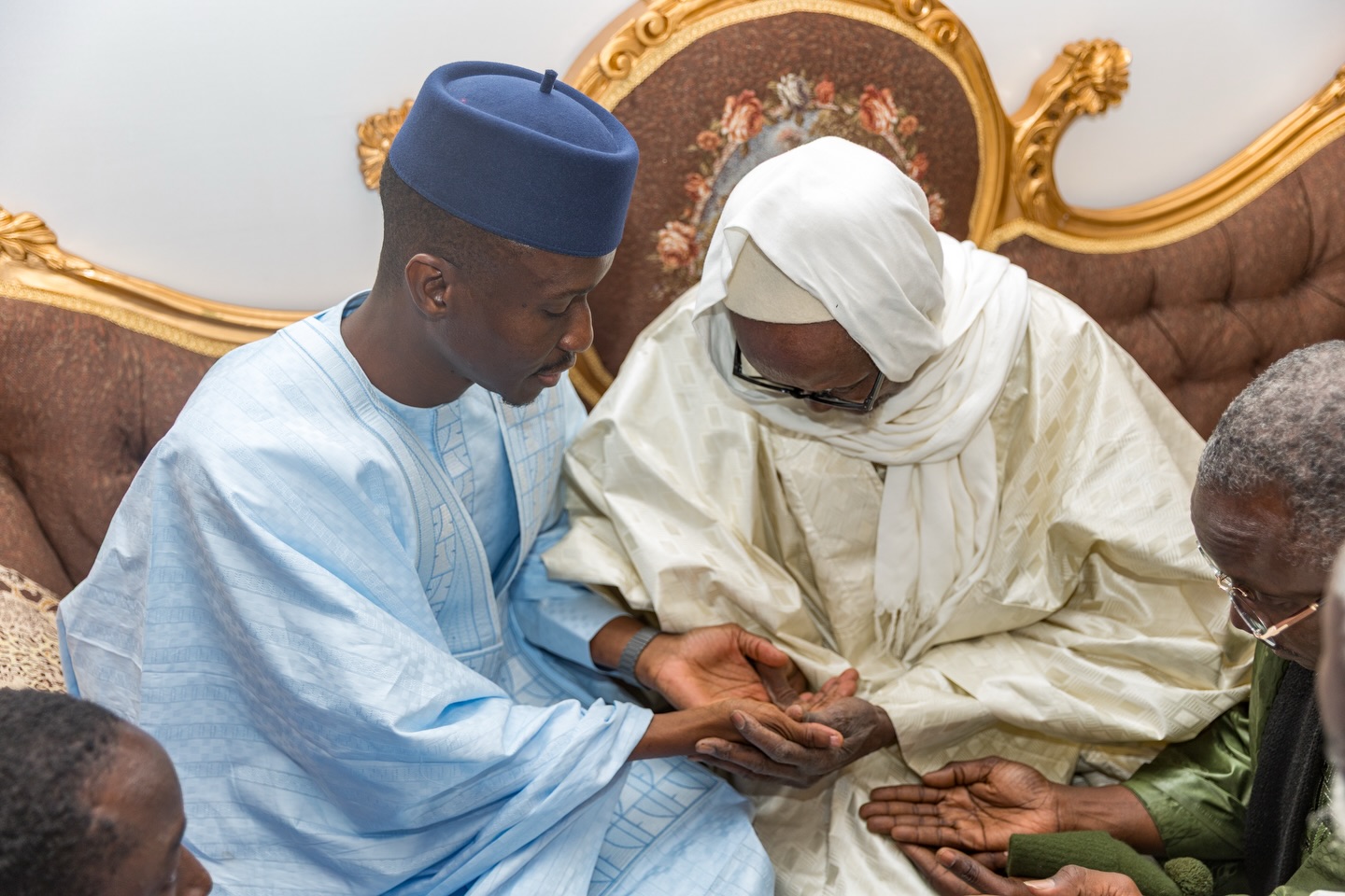 Louga : Me Mouhamadou Bamba Cissé reçu par les Khalifes Serigne Cheikh Ahmed Tidjane Sall et Thierno Mohamadoul Bachir Tall
