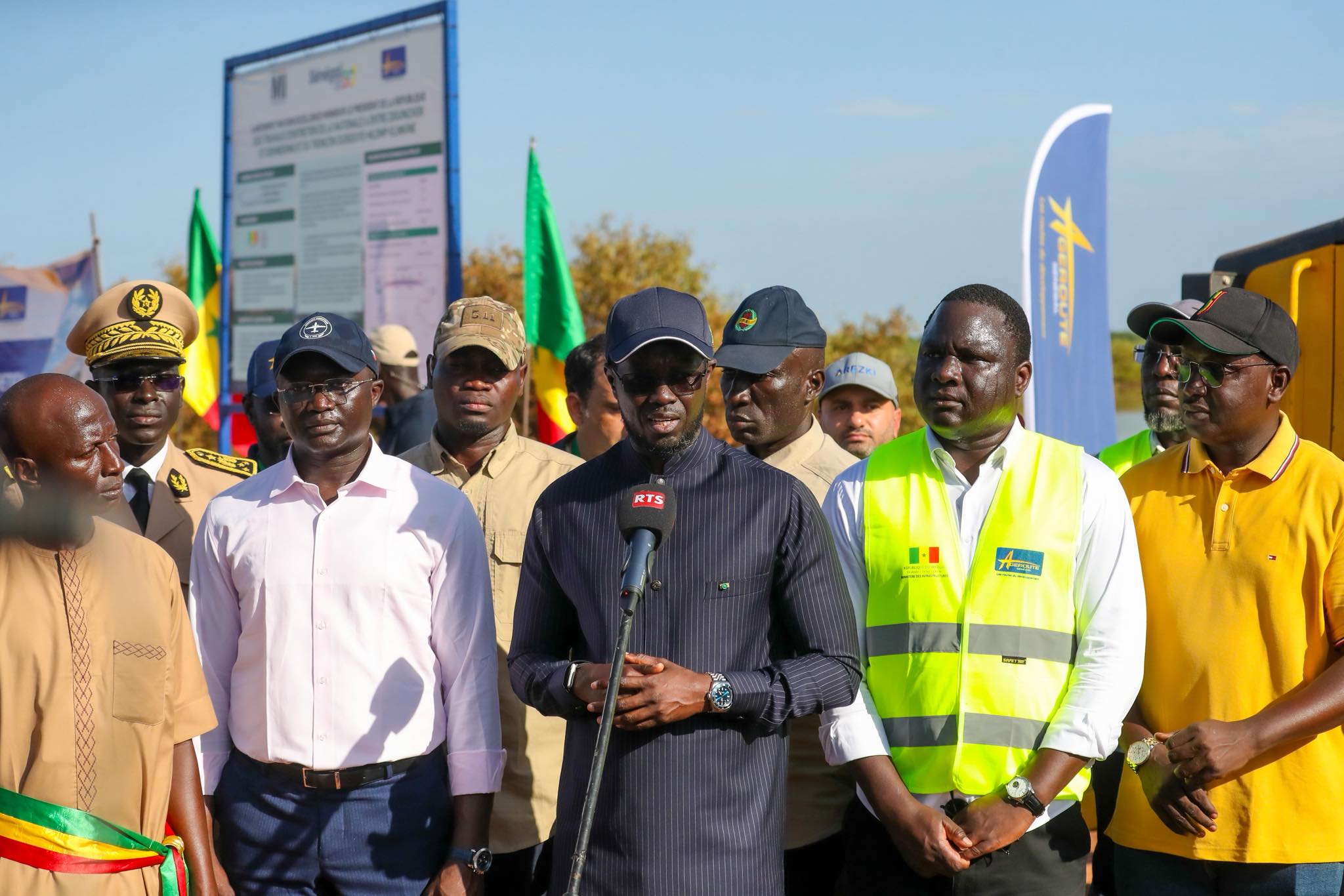 Casamance : Bassirou Diomaye Faye lance les travaux d’entretien de la RN6 et de l’axe Oussouye–Mlomp–Elinkine