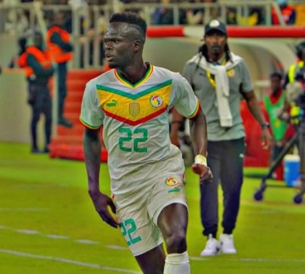 Foot – Un international sénégalais met officiellement fin à sa carrière : « Je ne peux plus continuer comme ça »