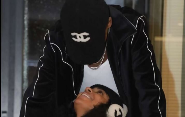 Ambiance de fête : Pape Matar Sarr aux côtés de sa douce moitié (photos)