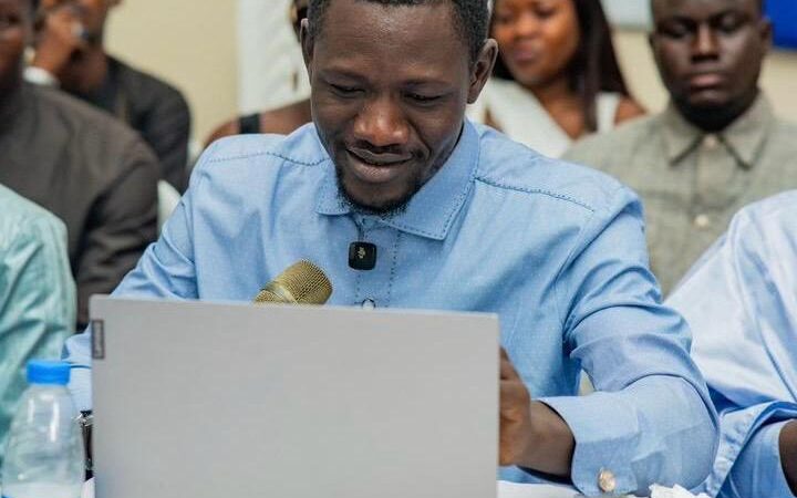 Université sénégalaise : Un ancien Président de l’Amicale des étudiants de la FSJP exhorte l’État à agir avant la rupture