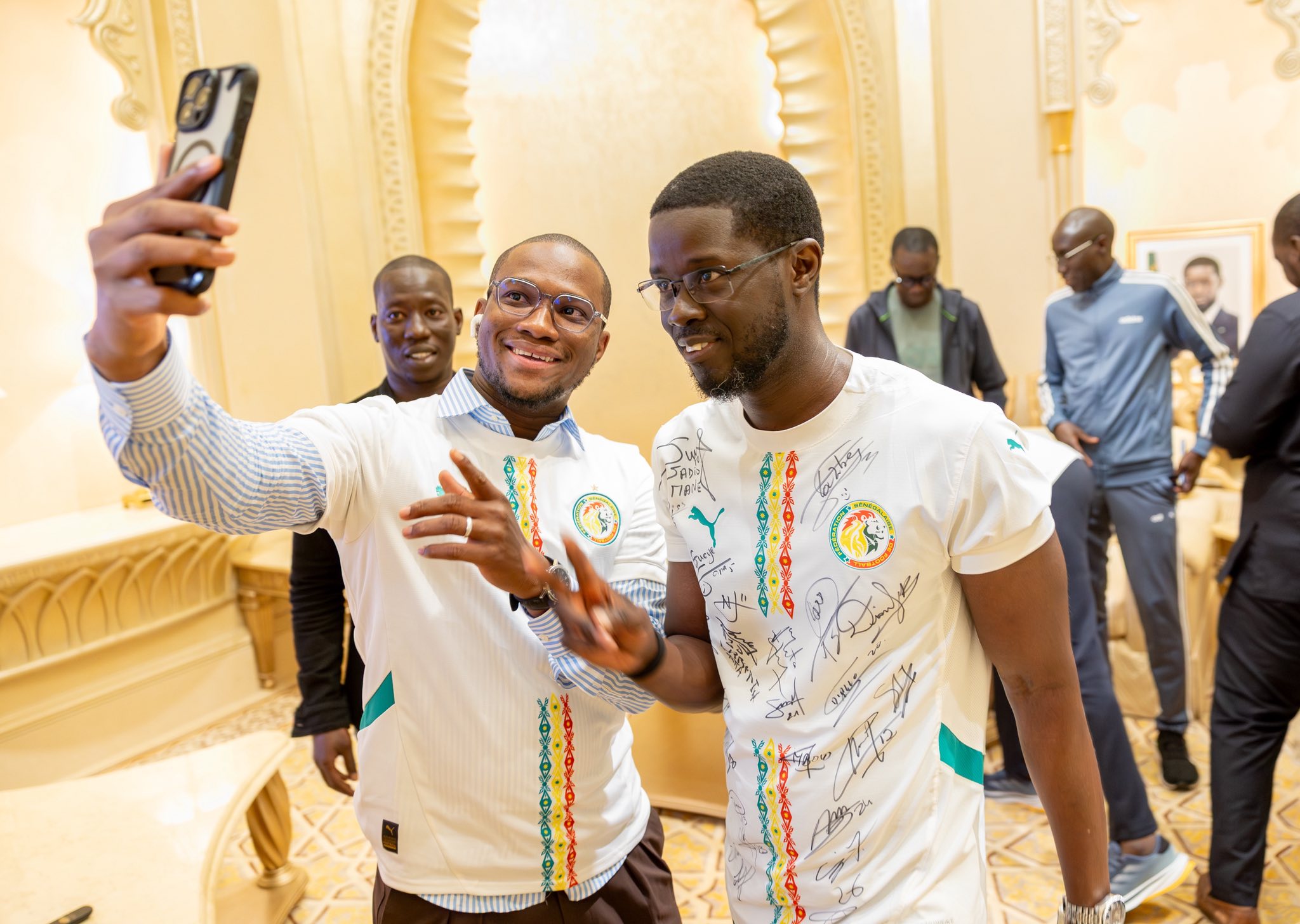 (Photos)Can 2025: Diomaye partage la joie de la qualification du Sénégal en finale (vidéo)