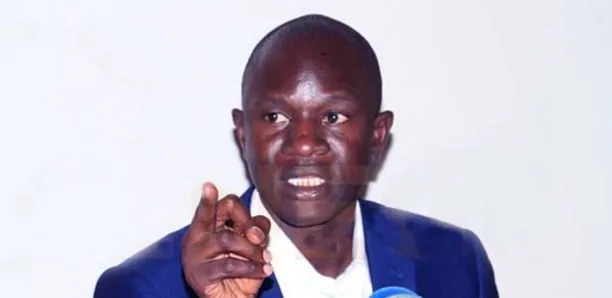 Thiès : Le maire Babacar Diop justifie la réhabilitation de la fresque de Papa Ibra Tall