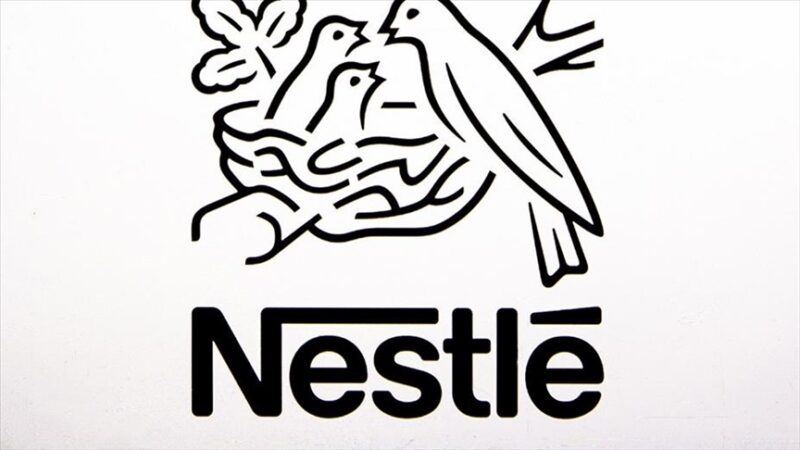 Nutrition infantile : Nestlé procède au rappel de ses produits dans plus de 50 pays par crainte d&rsquo;une toxine