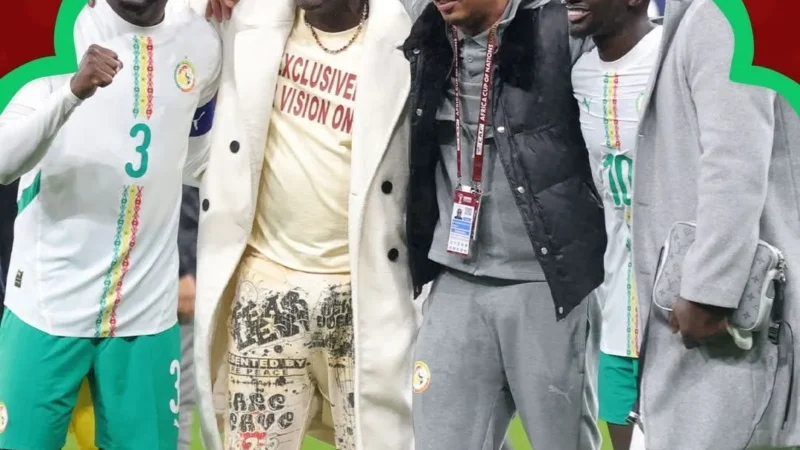 Akon s&rsquo;affiche avec Sadio Mané et les Lions après la victoire contre le Mali