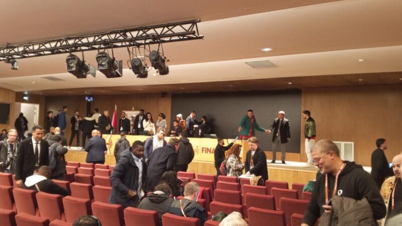 Arrivé pour son analyse d&rsquo;après-match, la tournure inattendue des événements qui a poussé la CAF à évacuer Pape Thiaw