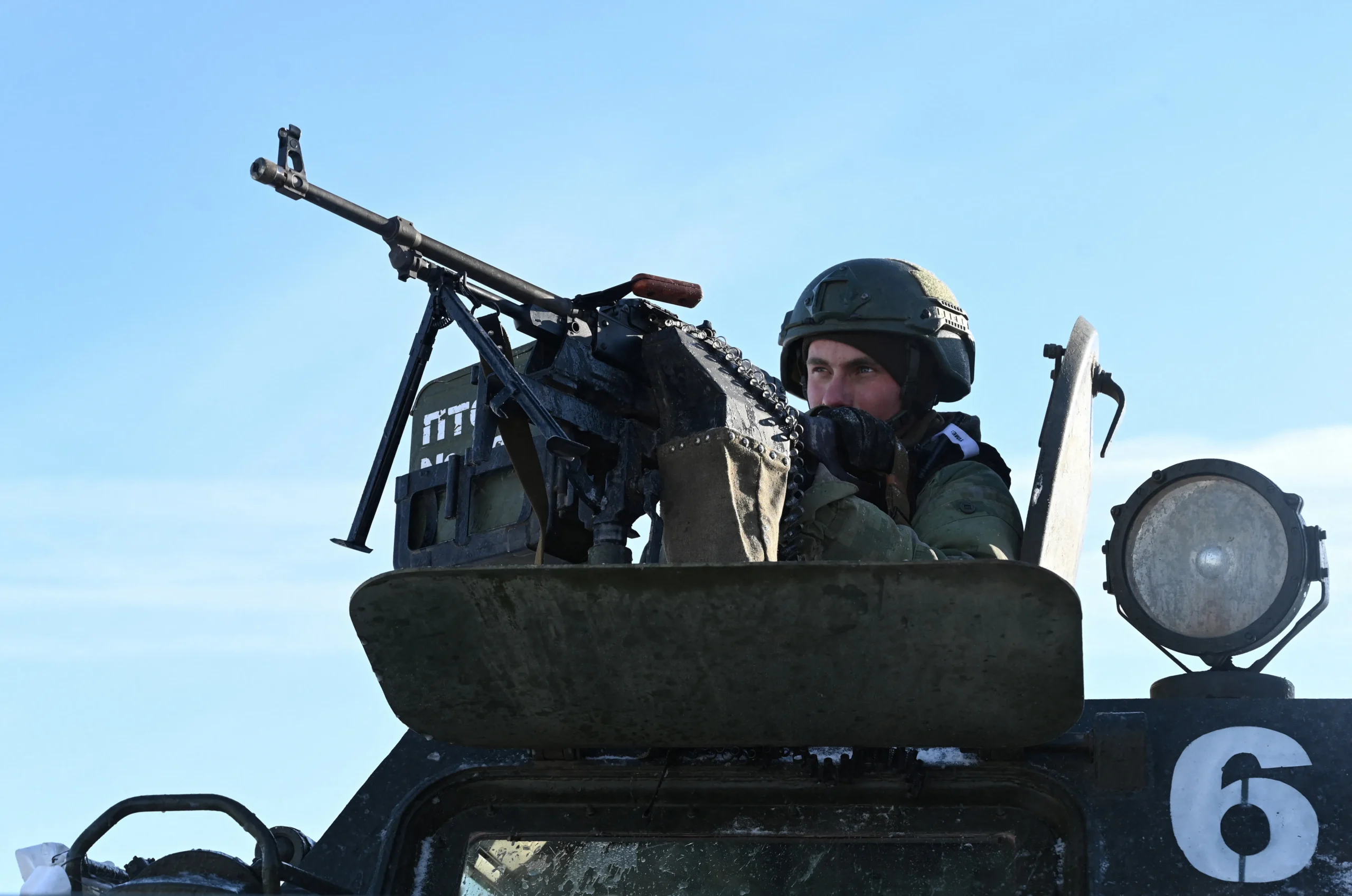 En plein territoire russe, la méthode employée par la résistance pour mettre à l’arrêt un train de munitions