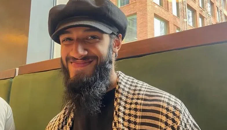 Incarcéré à Londres jusqu&rsquo;en 2027, la mesure extrême annoncée par cet activiste de 22 ans après l&rsquo;échec de ses premières revendications