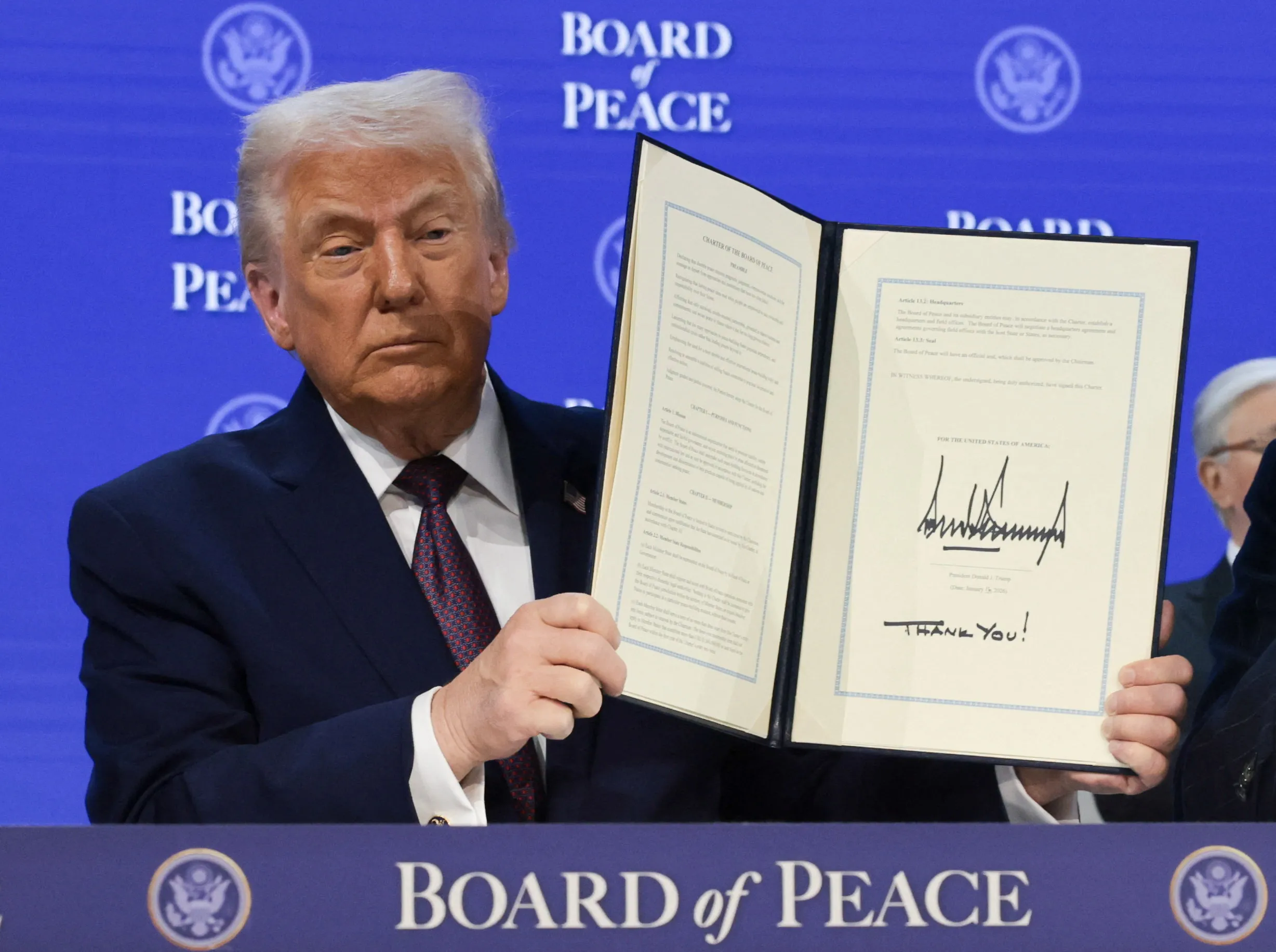 Devant les élites à Davos, la configuration immobilière très particulière dessinée par le camp Trump pour Gaza