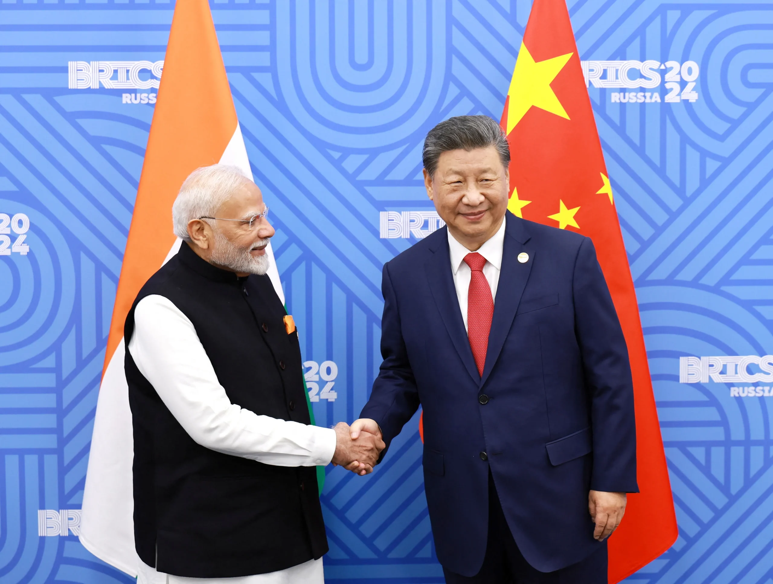 Dans un contexte de tensions commerciales avec Washington, les termes choisis par Xi Jinping pour qualifier la nouvelle dynamique avec l’Inde