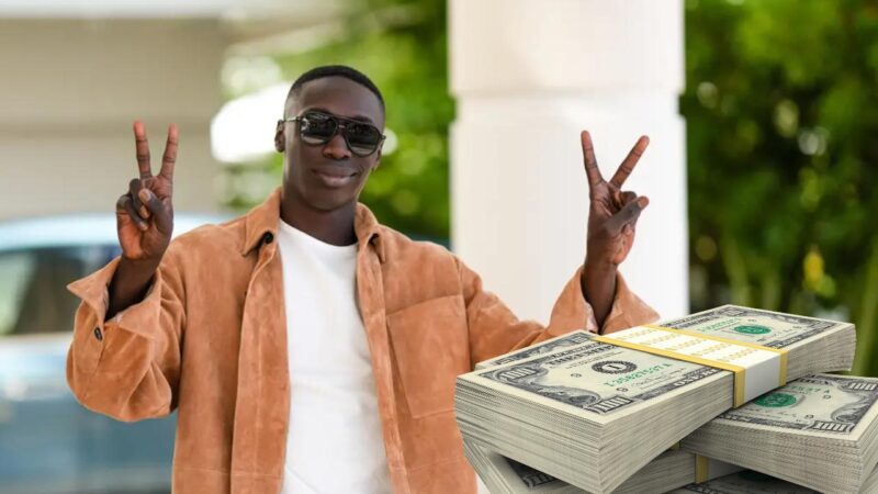 Khaby Lame cède ses droits pour près d’un milliard de dollars : la méthode technologique qui va remplacer sa présence physique