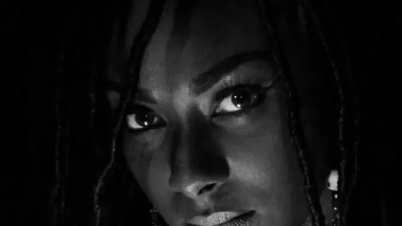 Au cœur du cimetière Bakhiya, le déroulement des obsèques et l&rsquo;ultime hommage rendu à Halima Gadji