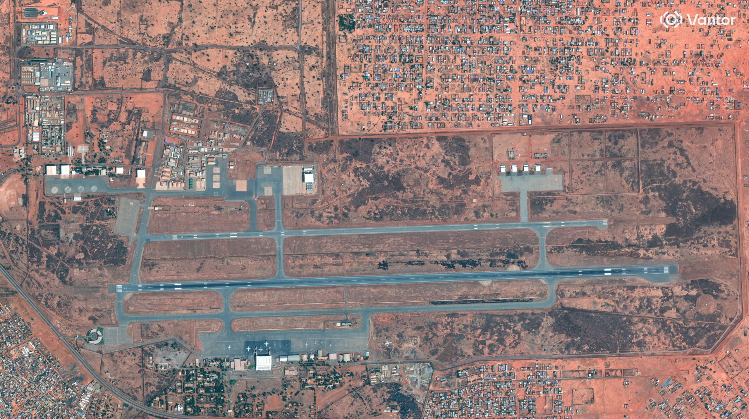 Niger : Au lendemain de l’assaut contre l’aéroport de Niamey, l’identité précise des puissances étrangères incriminées par la junte